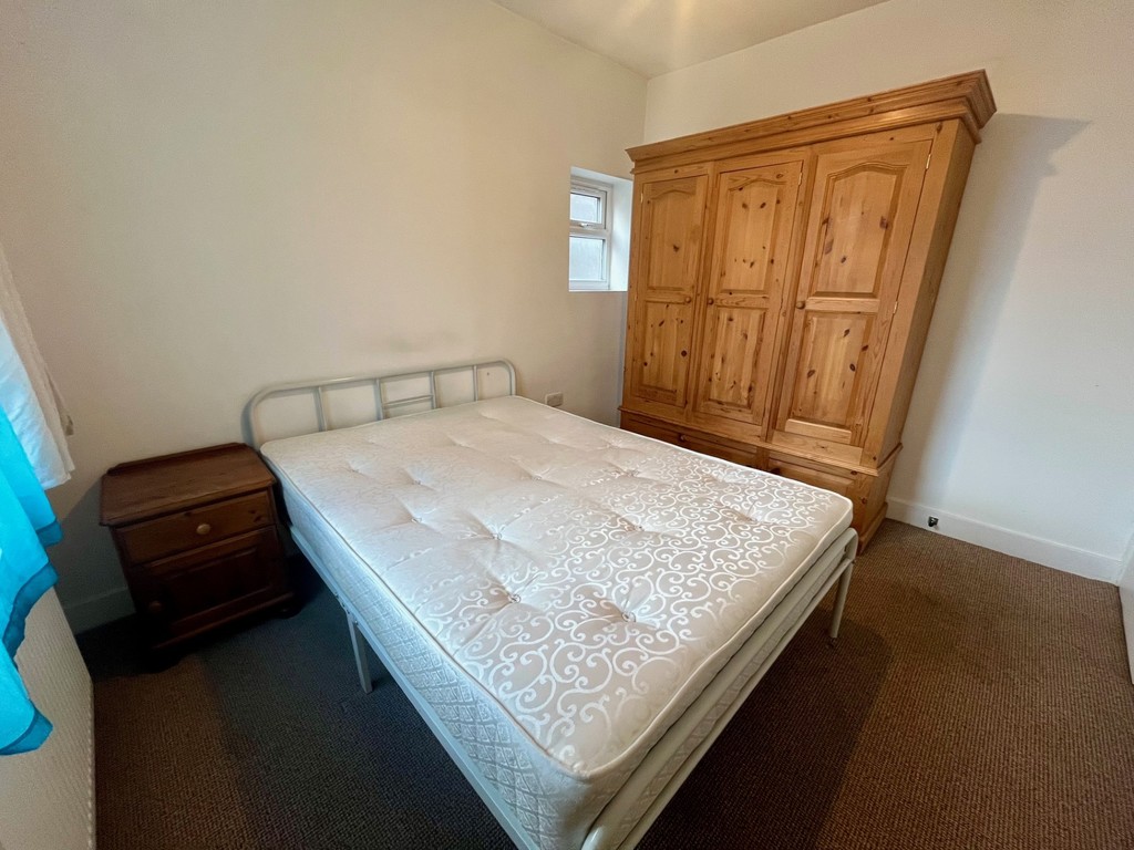 House share to rent in Staines Road, Feltham - Property Image 1