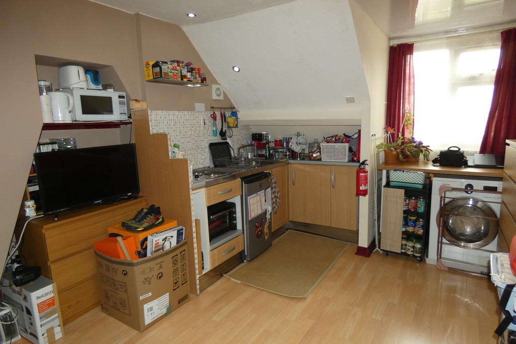 1 bed flat to rent in St Stephens Road, Middlesex 4