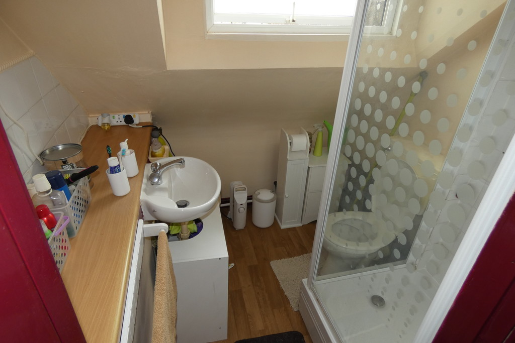 1 bed flat to rent in St Stephens Road, Middlesex  - Property Image 4
