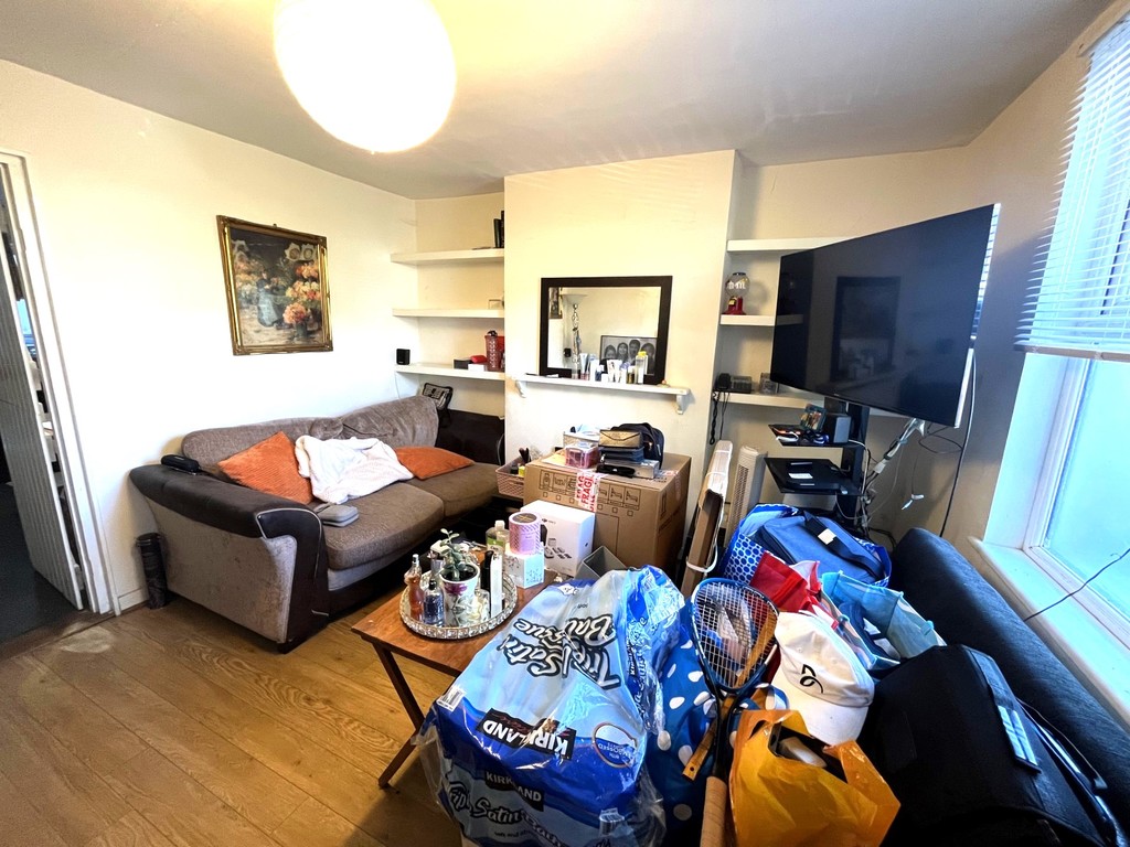 2 bed end of terrace house to rent in Martindale Road, Middlesex  - Property Image 3
