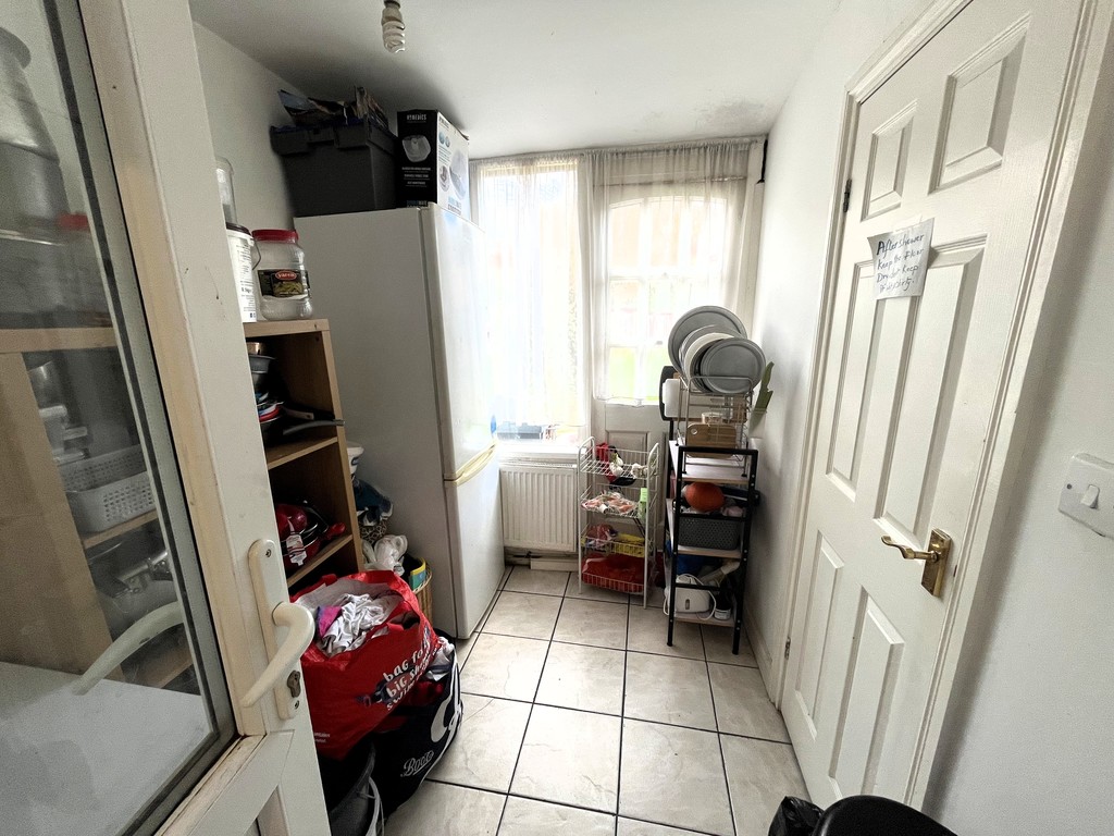 3 bed terraced house for sale in Hibernia Road, Middlesex 3
