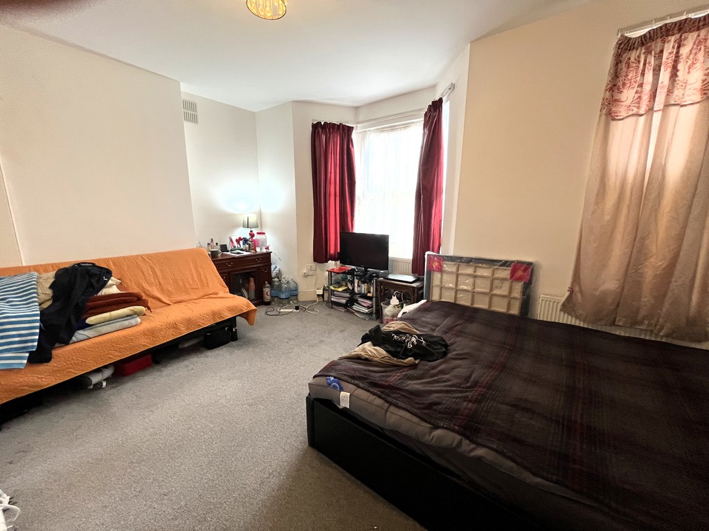 3 bed terraced house for sale in Hibernia Road, Middlesex  - Property Image 14