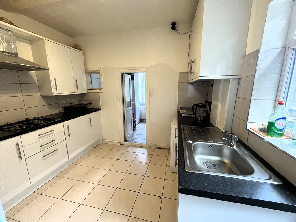 3 bed terraced house for sale in Hibernia Road, Middlesex 4