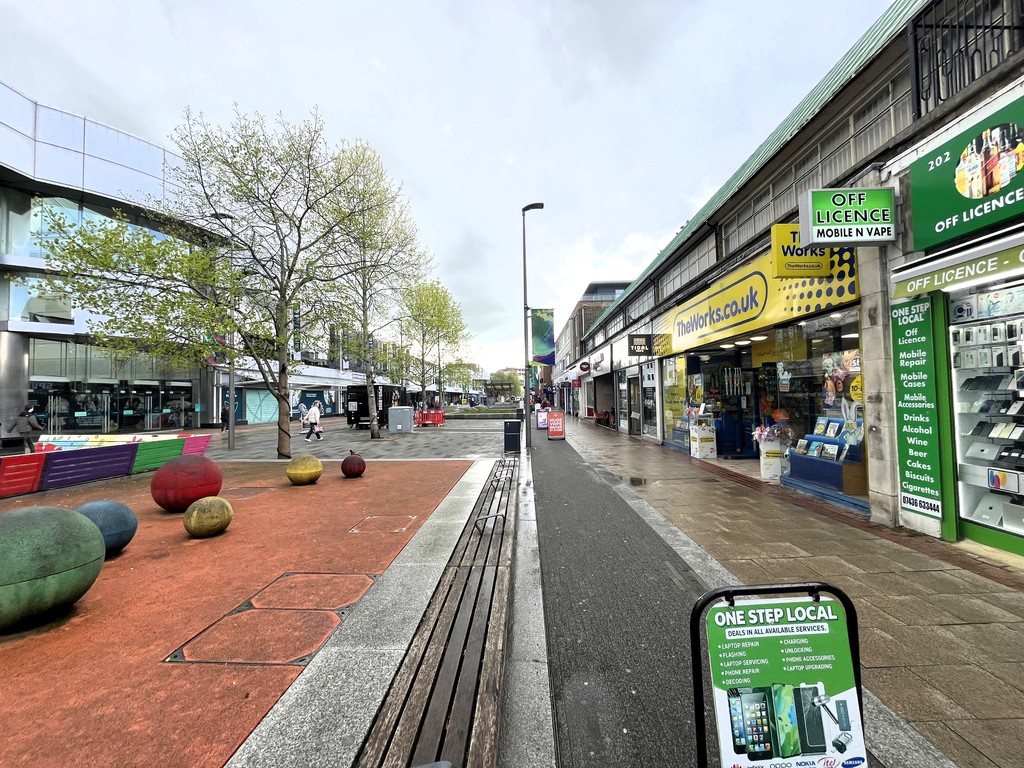 To rent in Marlowes, Hemel Hempstead  - Property Image 19