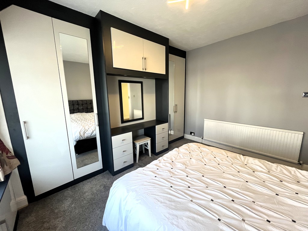 3 bed semi-detached house for sale in Ellington Road, Hounslow 16
