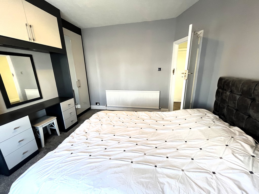3 bed semi-detached house for sale in Ellington Road, Hounslow 17