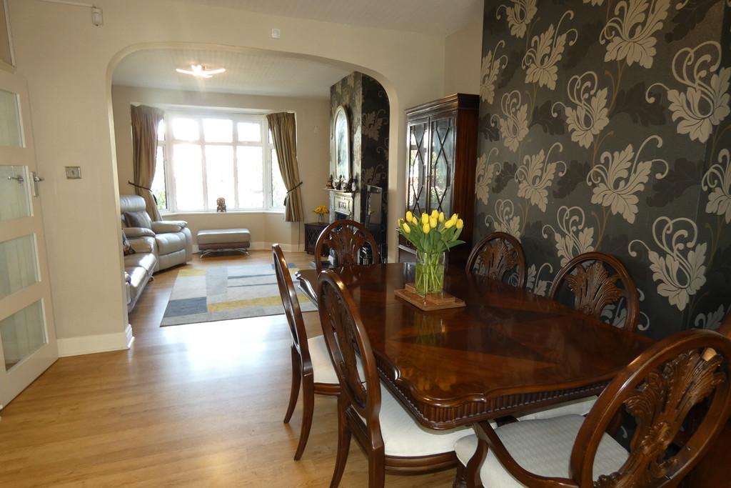 3 bed semi-detached house for sale in Ellington Road, Hounslow  - Property Image 5