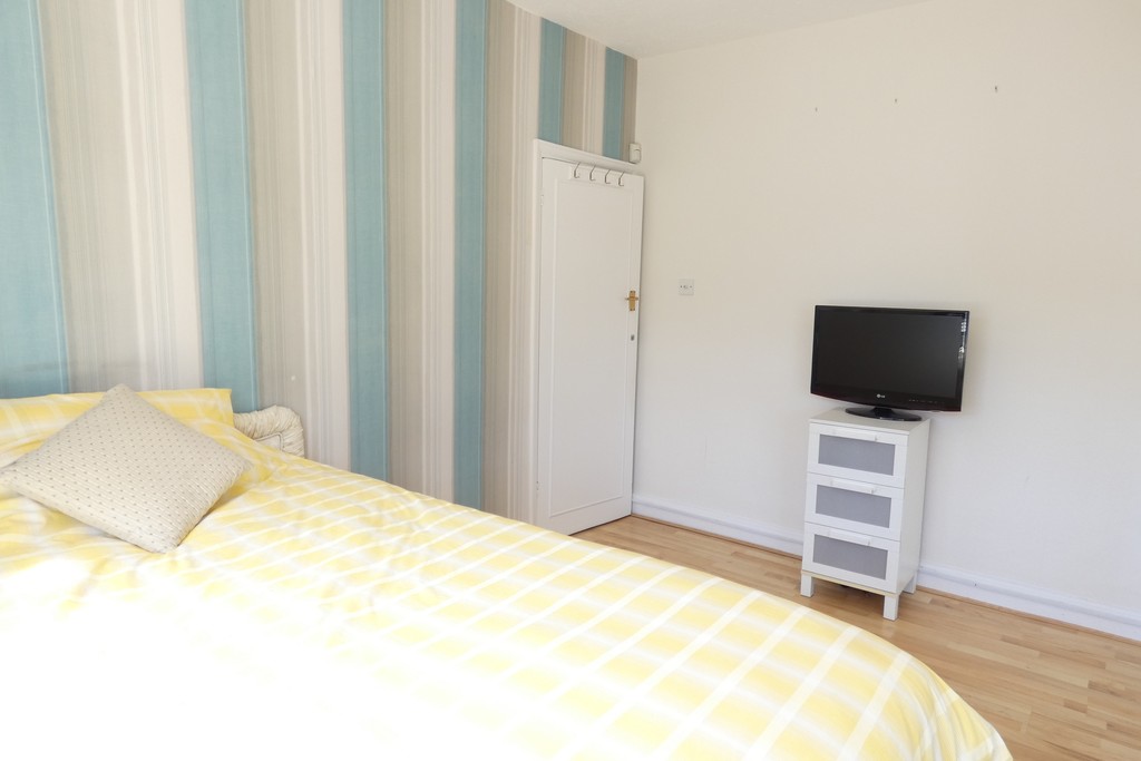 3 bed semi-detached house for sale in Ellington Road, Hounslow 30