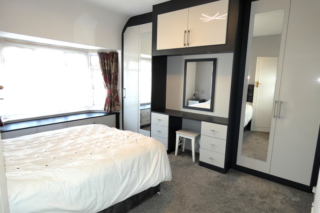 3 bed semi-detached house for sale in Ellington Road, Hounslow  - Property Image 22