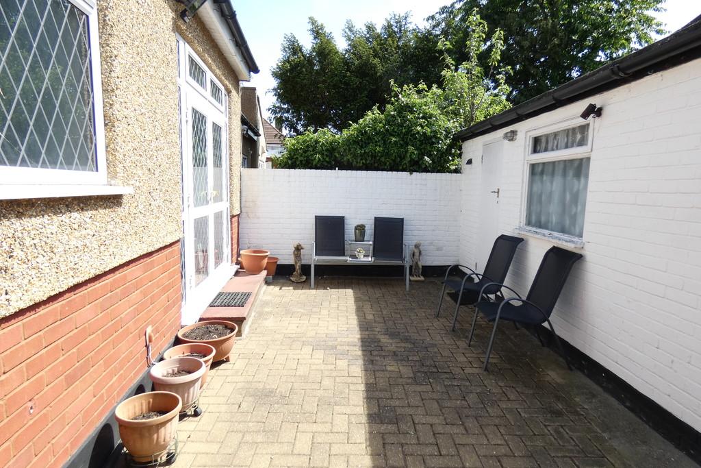 3 bed semi-detached house for sale in Ellington Road, Hounslow 34