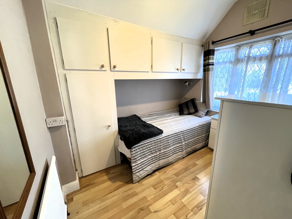 3 bed semi-detached house for sale in Ellington Road, Hounslow 25