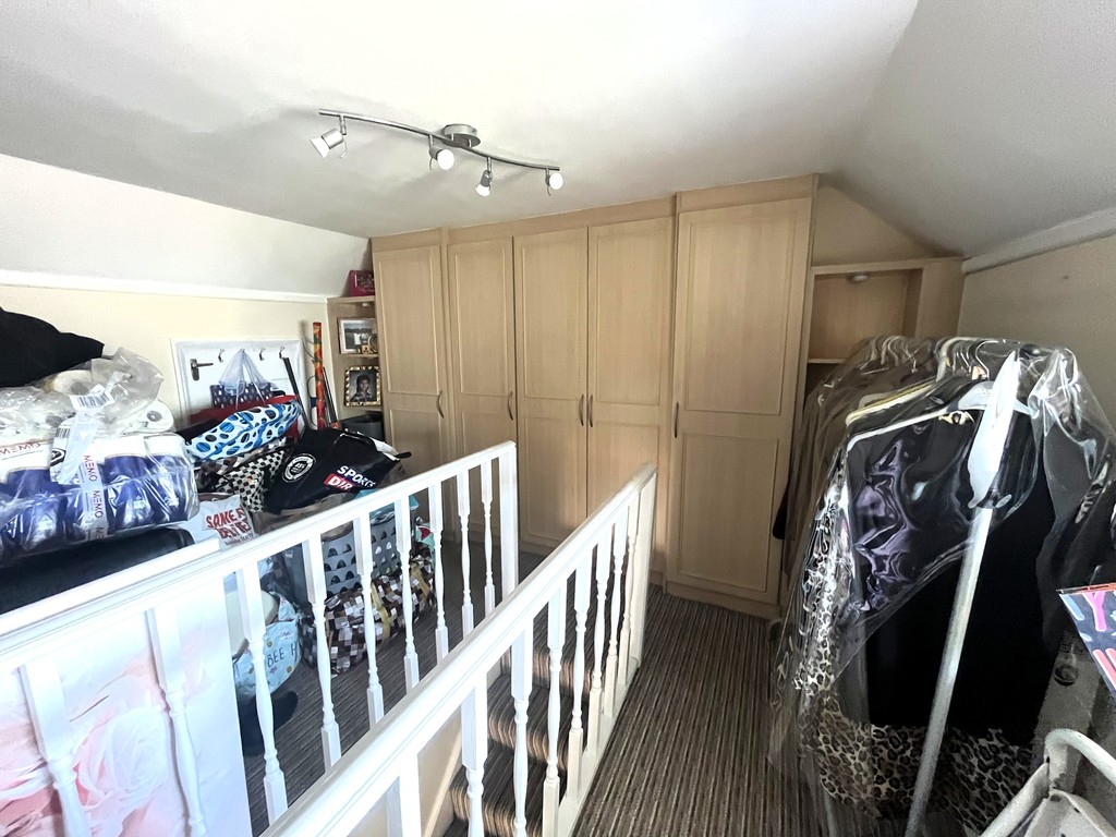 4 bed semi-detached house for sale in Martindale Road, Middlesex 16