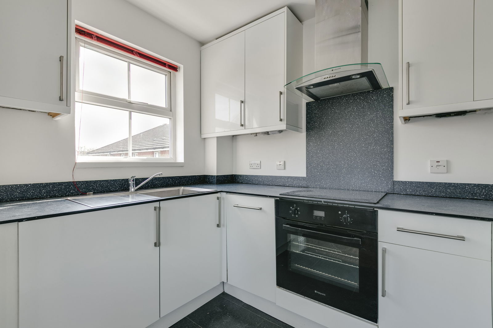 2 bed flat to rent in Commercial Way, London, SE15 5GQ  - Property Image 4