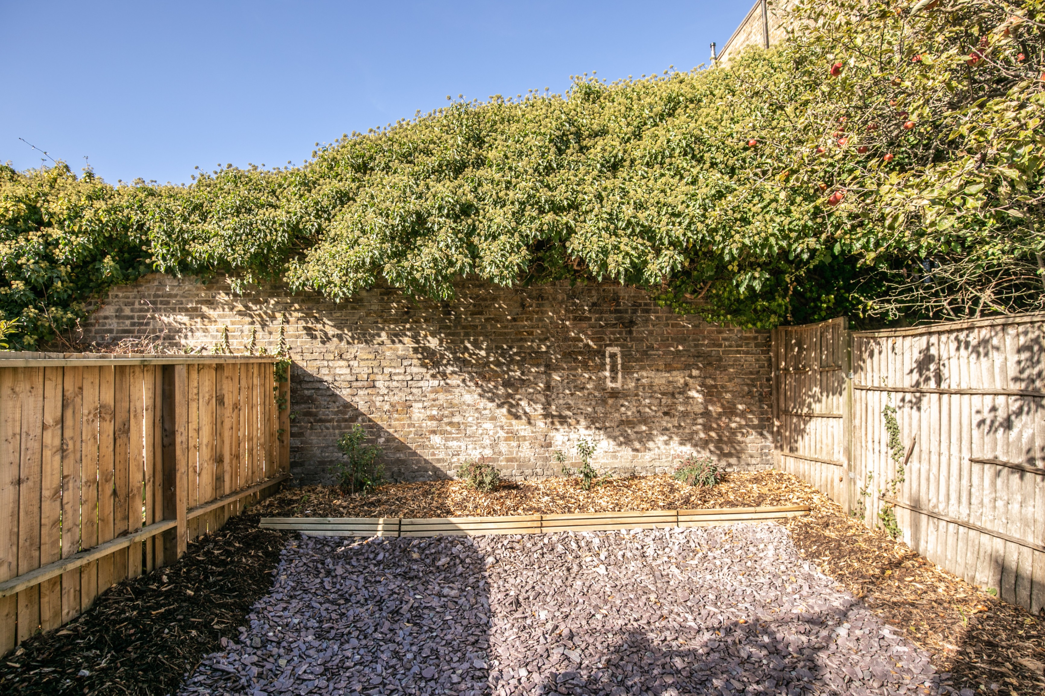 1 bed flat to rent in Fransfield Grove, London, SE26 6BA  - Property Image 2