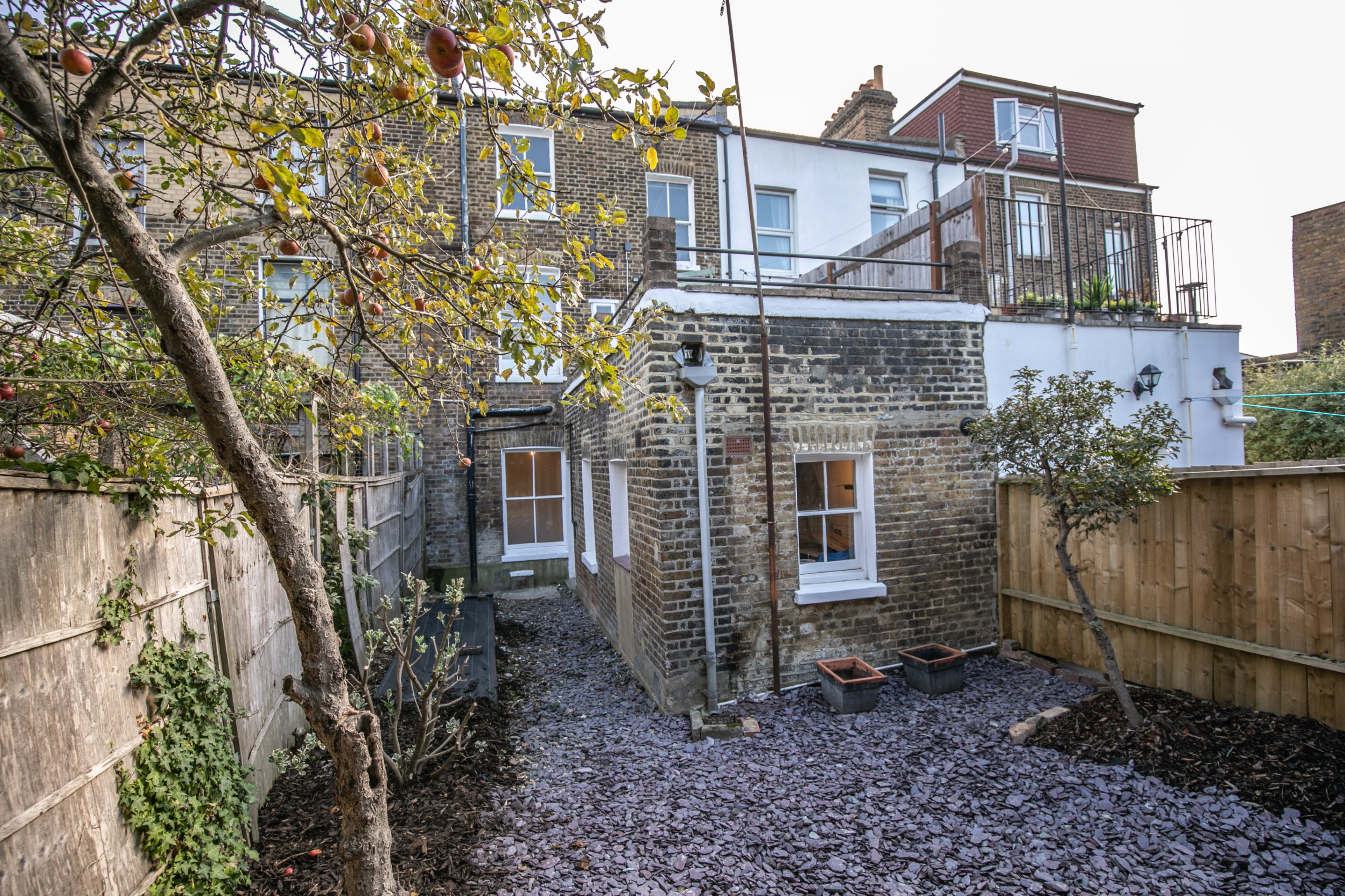 1 bed flat to rent in Fransfield Grove, London, SE26 6BA  - Property Image 3