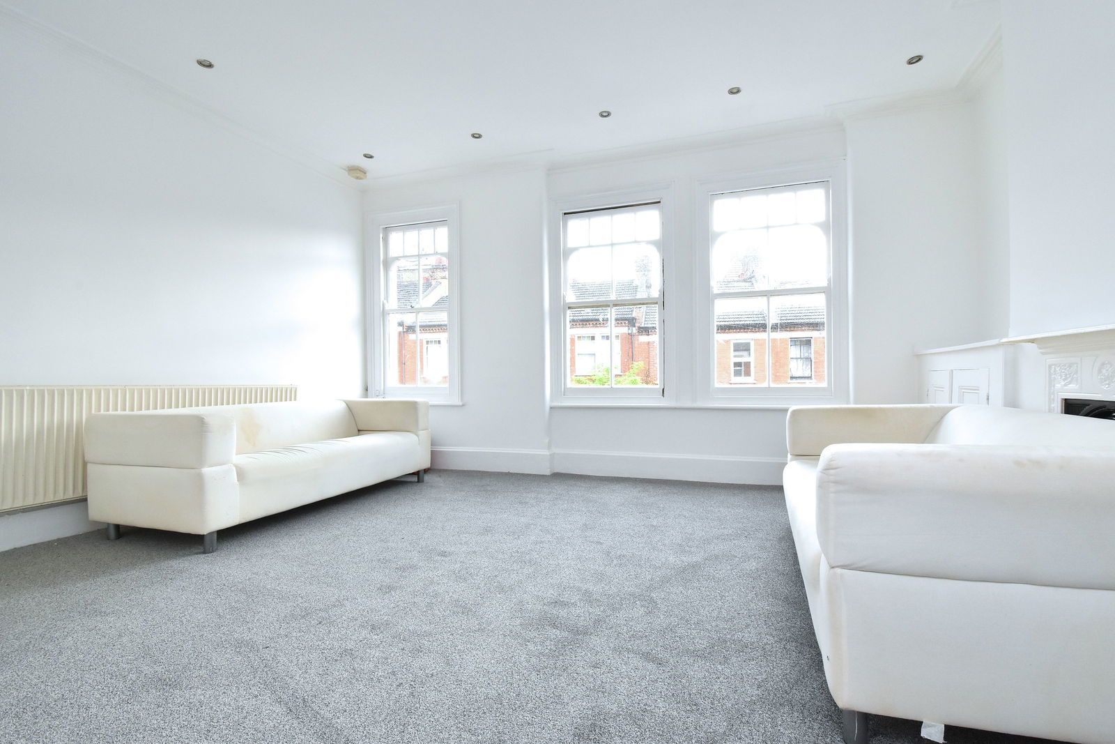 2 bed flat to rent in Kingswood Road, London, SW2 4JW  - Property Image 3