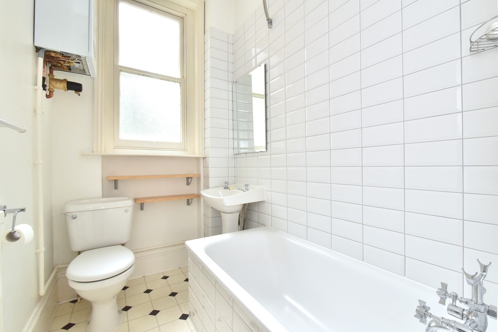 2 bed flat to rent in 31 London Road, London, SE23 3TU  - Property Image 7