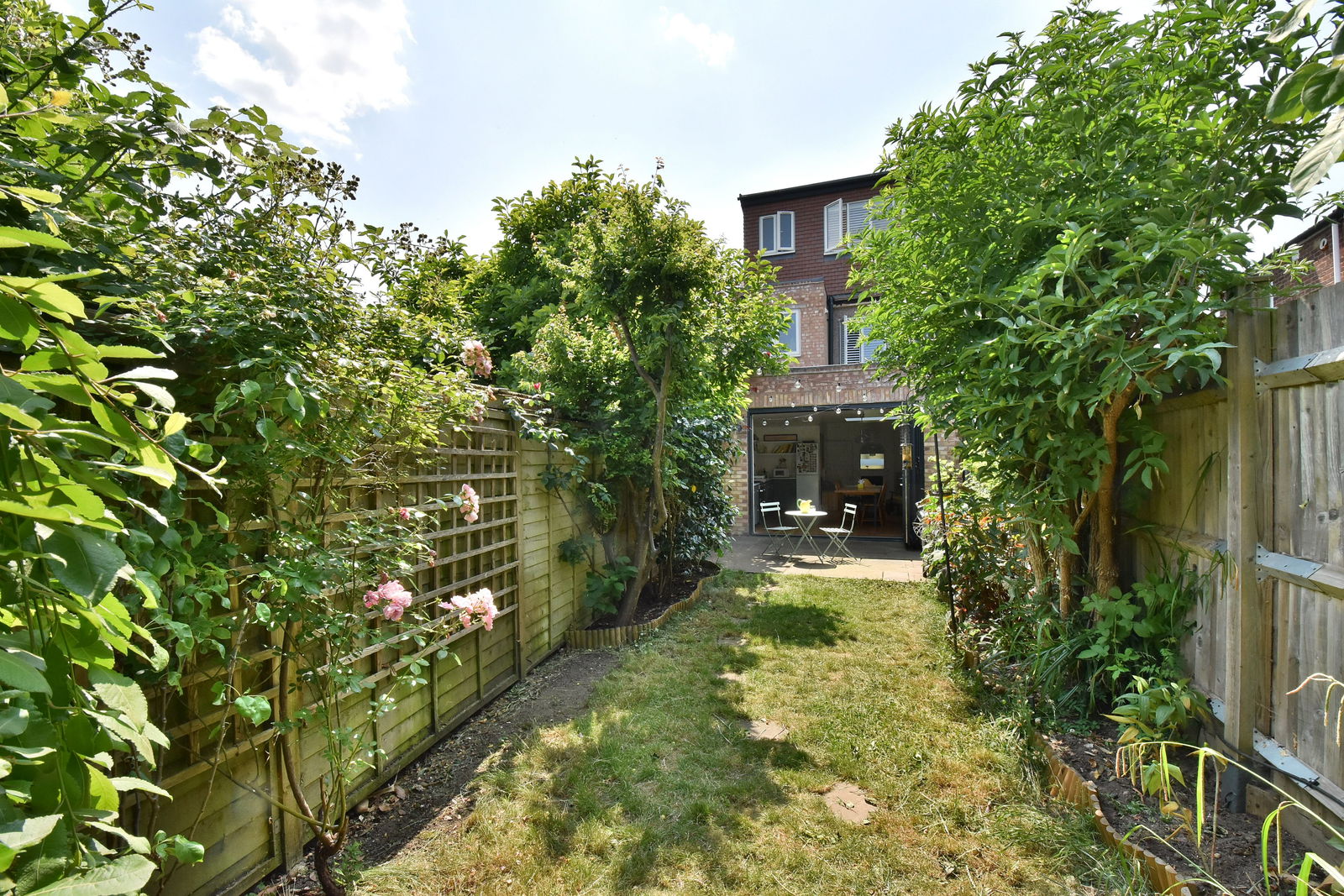 4 bed semi-detached house to rent in Borland Road, London, SE15 3AJ  - Property Image 11
