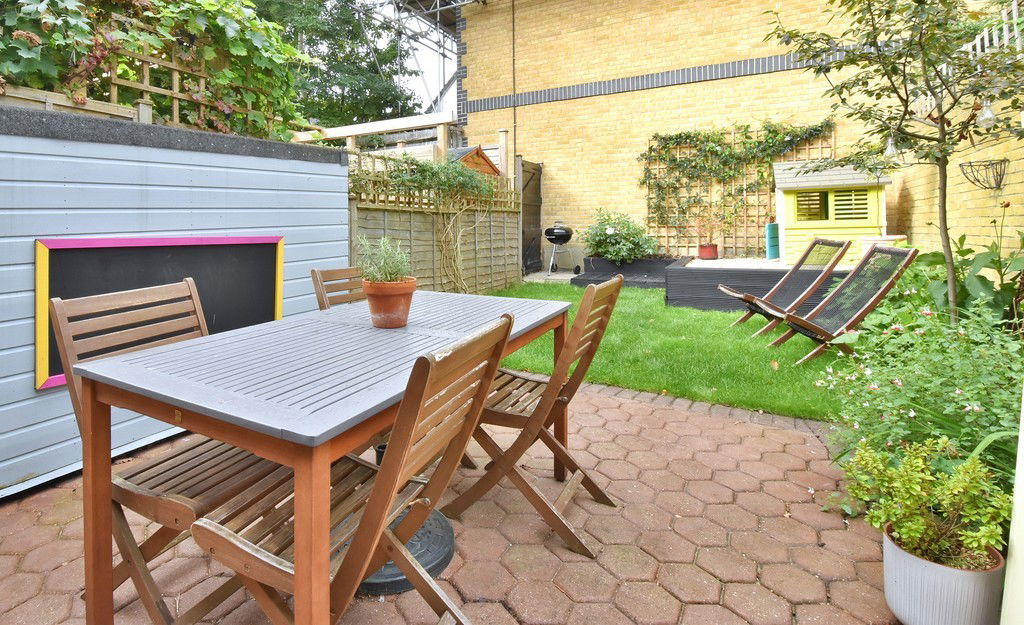 3 bed terraced house for sale in Kemble Road, London, SE23 2DJ  - Property Image 12