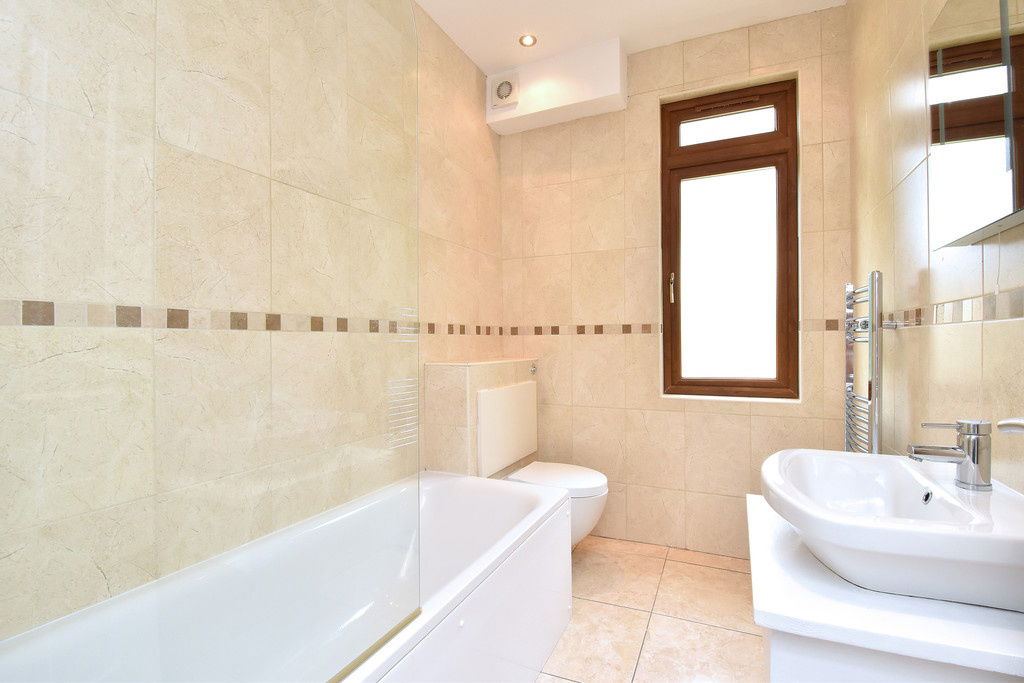 3 bed terraced house for sale in Kemble Road, London, SE23 2DJ  - Property Image 9
