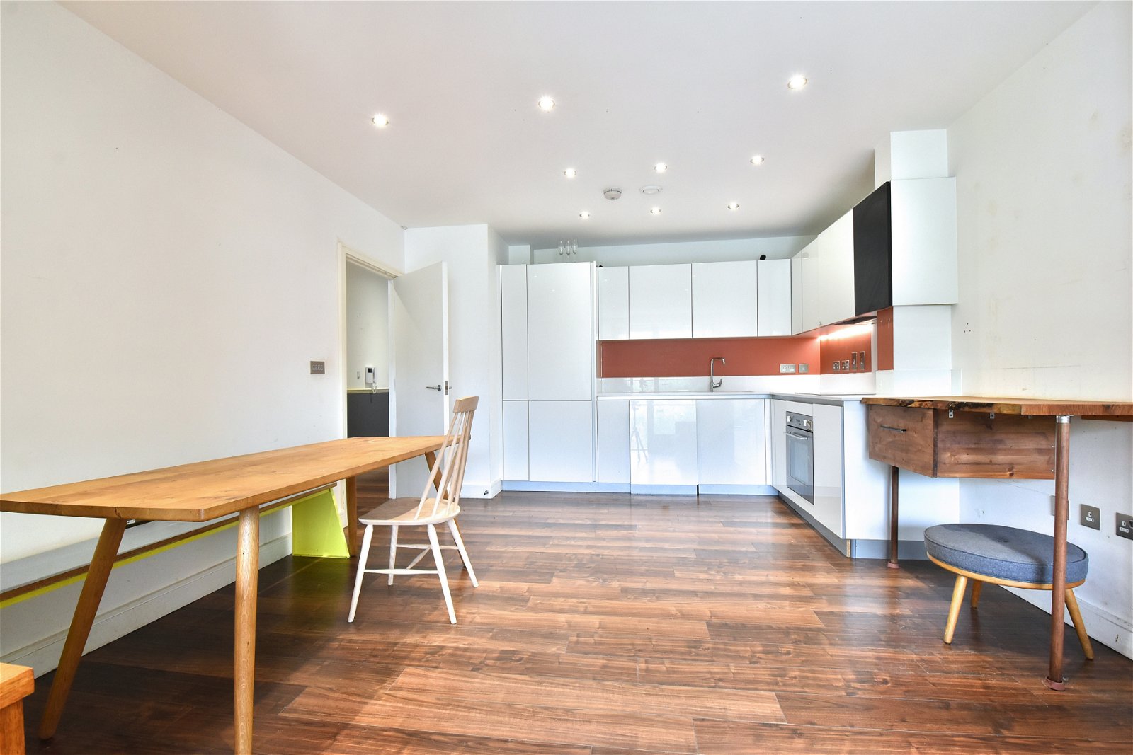 2 bed apartment to rent in Queens Road, Peckham, SE15 2EZ  - Property Image 4