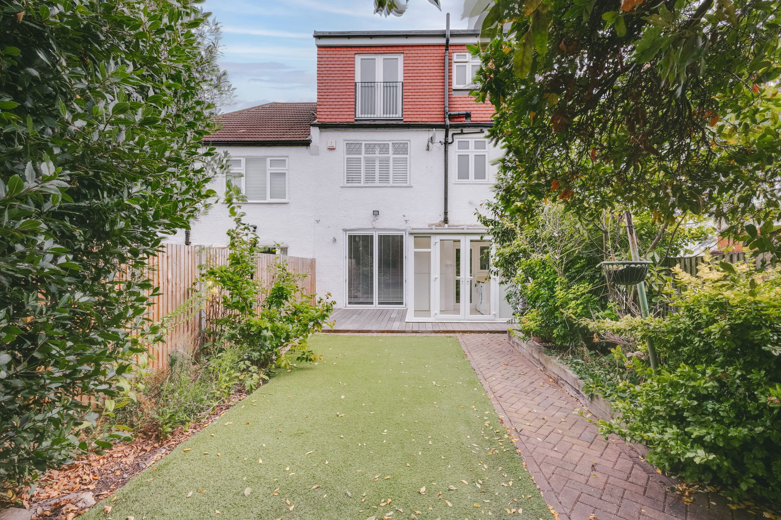 4 bed terraced house for sale in Hawkesfield Road, London, SE23 2TL  - Property Image 2
