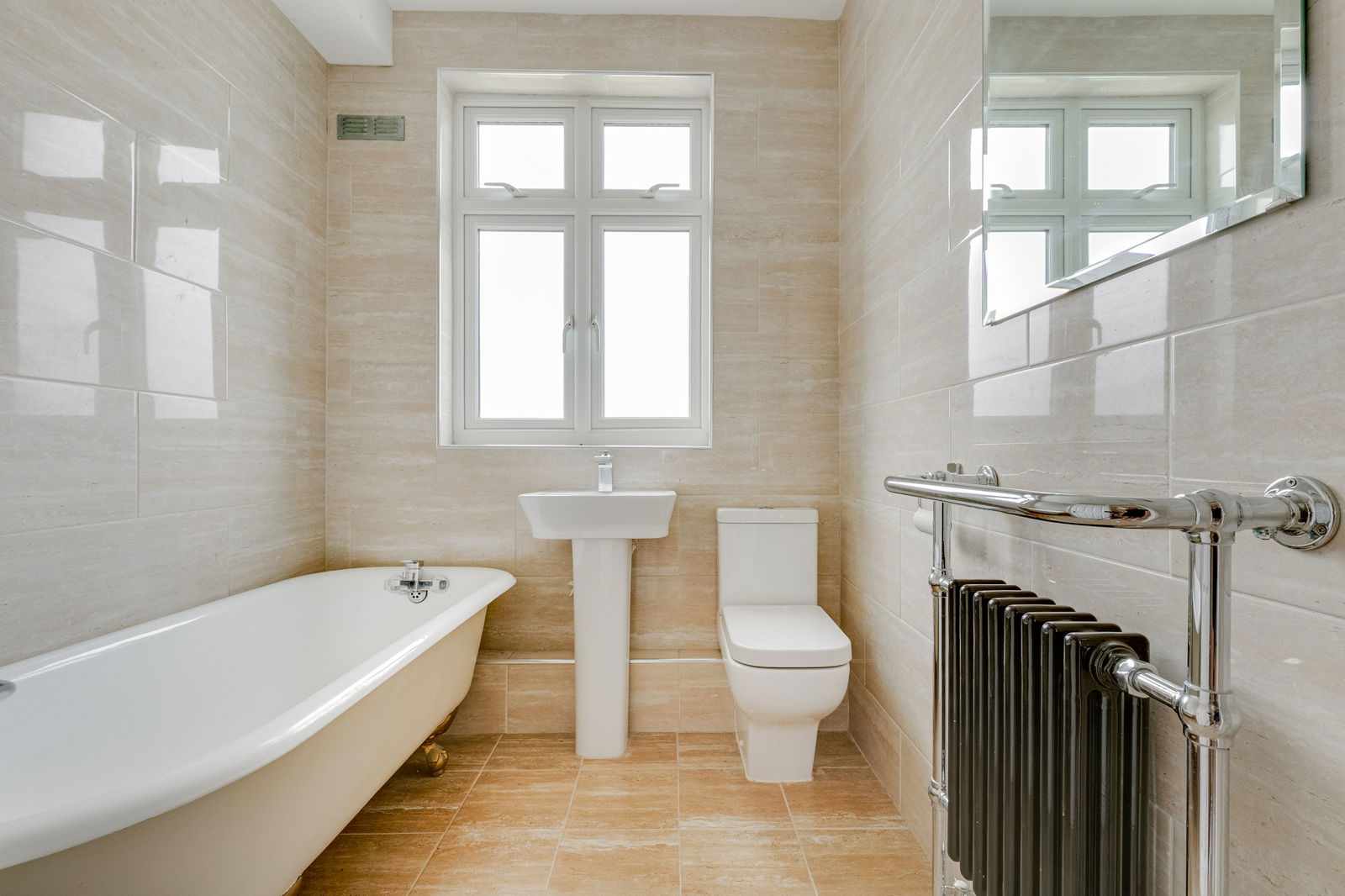 4 bed terraced house for sale in Hawkesfield Road, London, SE23 2TL  - Property Image 18