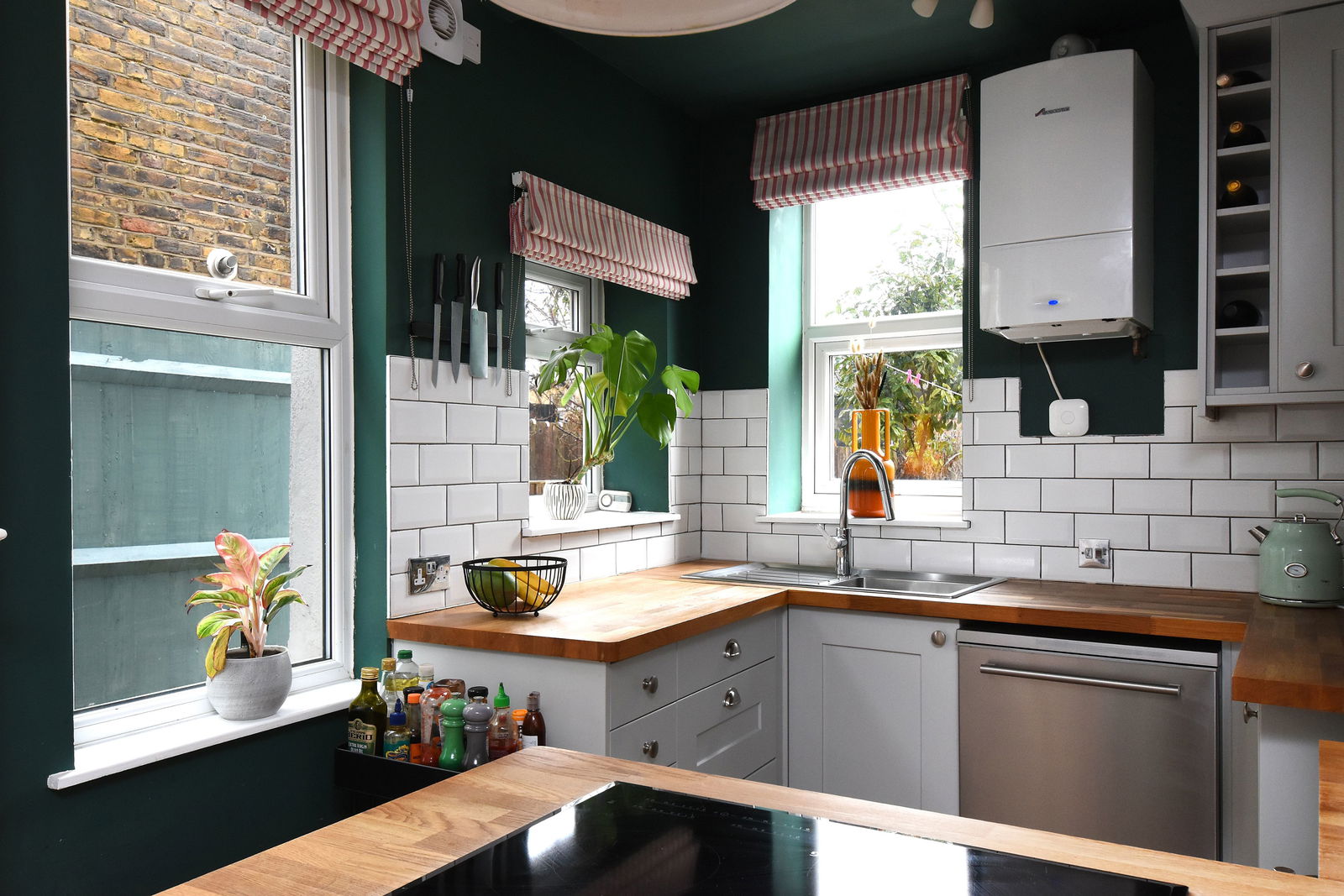 2 bed flat for sale in Kilmorie Road, Forest Hill, London, SE23 2SP