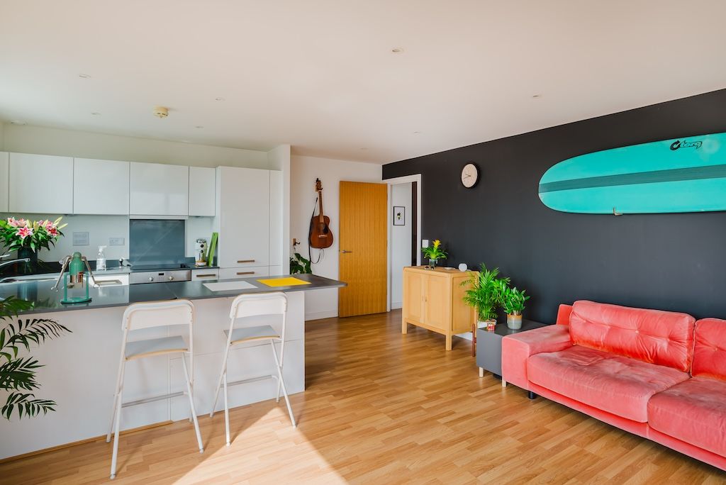 2 bed penthouse for sale in Perry Vale, London, SE23 2AR  - Property Image 3
