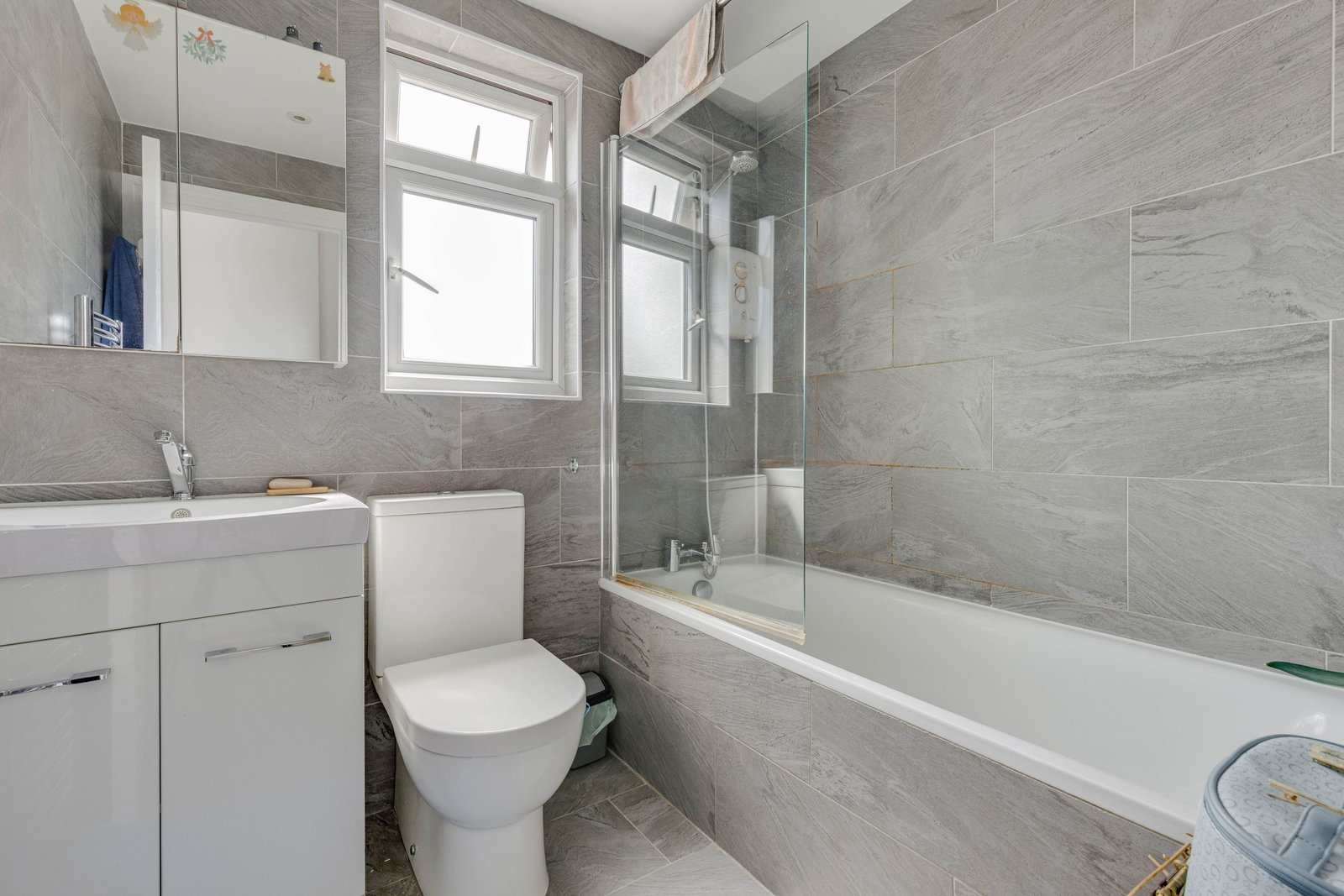 4 bed terraced house for sale in Sandstone Road, London, SE12 0UU  - Property Image 17