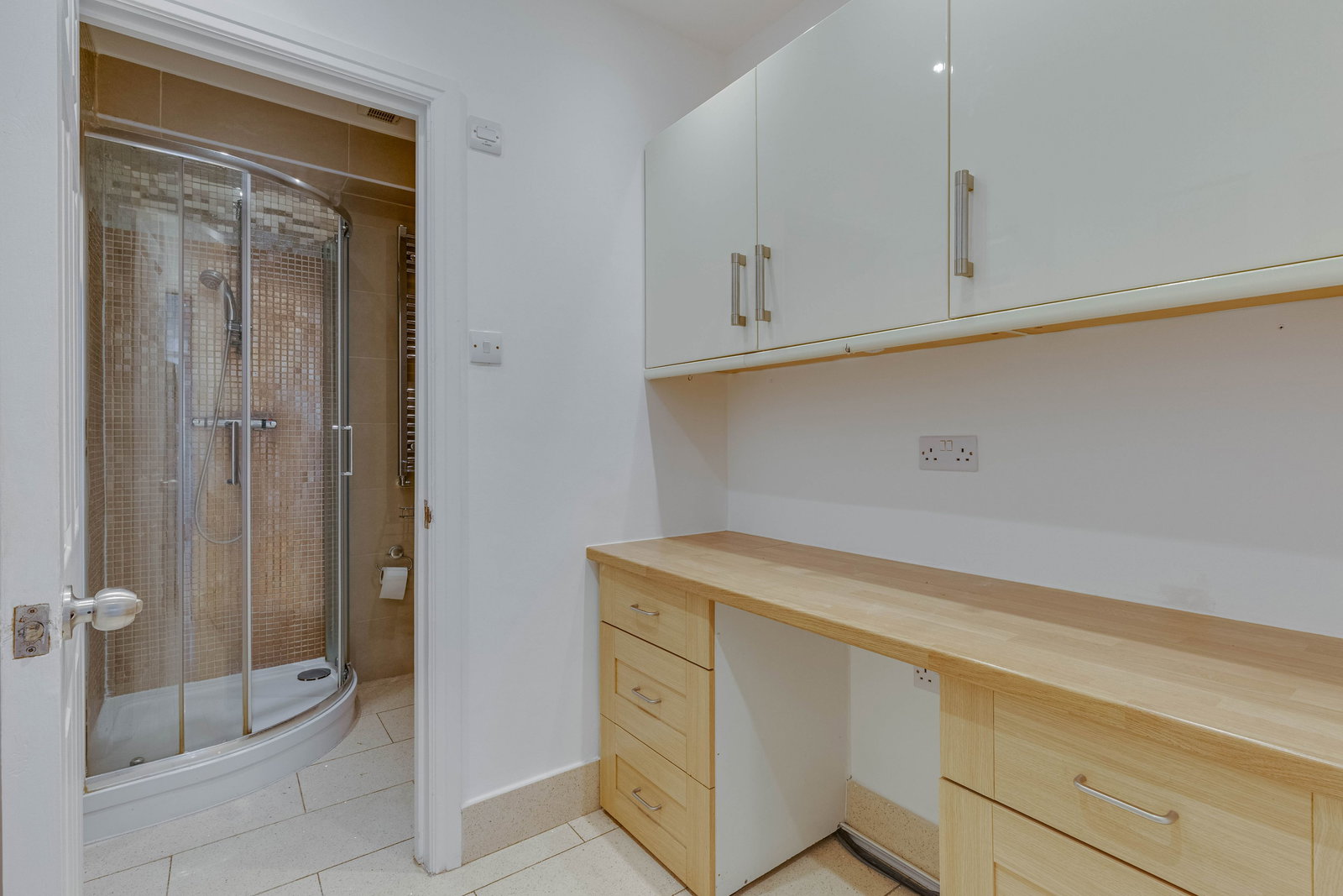 4 bed terraced house for sale in Sandstone Road, London, SE12 0UU  - Property Image 8
