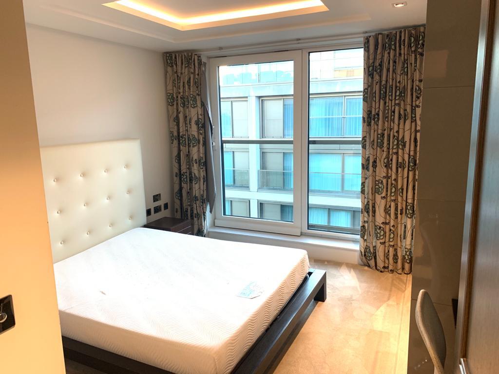 2 bed apartment for sale in Lord Kensington House, 5 Radnor Terrace, London  - Property Image 7