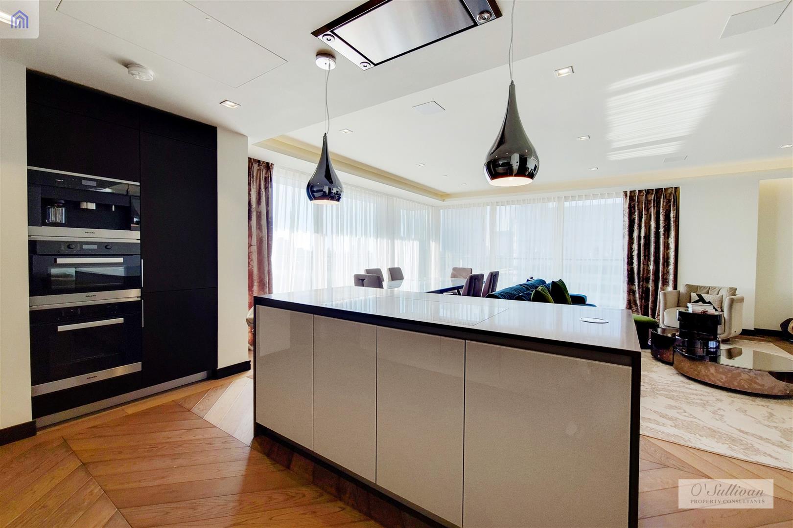 3 bed apartment for sale in Earl's Way  - Property Image 5