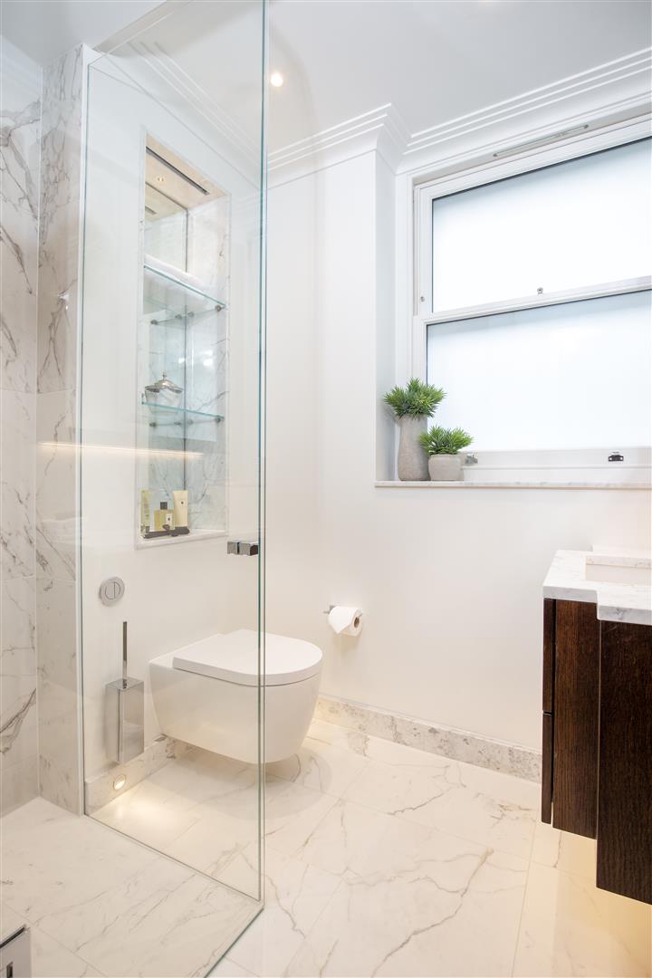 2 bed apartment to rent in Prince Of Wales Terrace, London  - Property Image 12