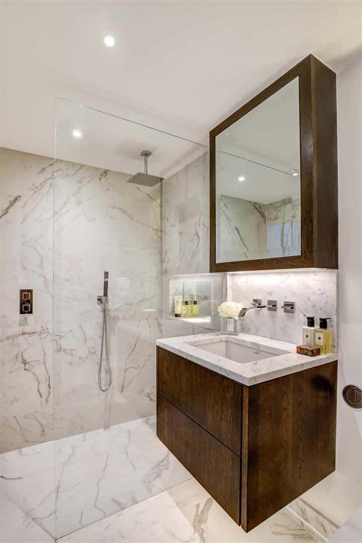 2 bed apartment to rent in Prince Of Wales Terrace, London  - Property Image 11