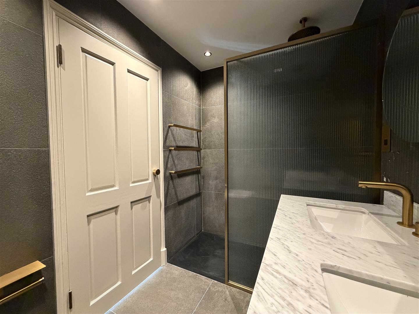 3 bed apartment to rent in Cliveden Place, London  - Property Image 7