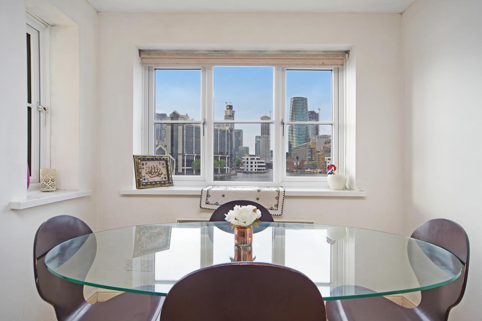 2 bed apartment to rent in Wheat Sheaf Close, London 5