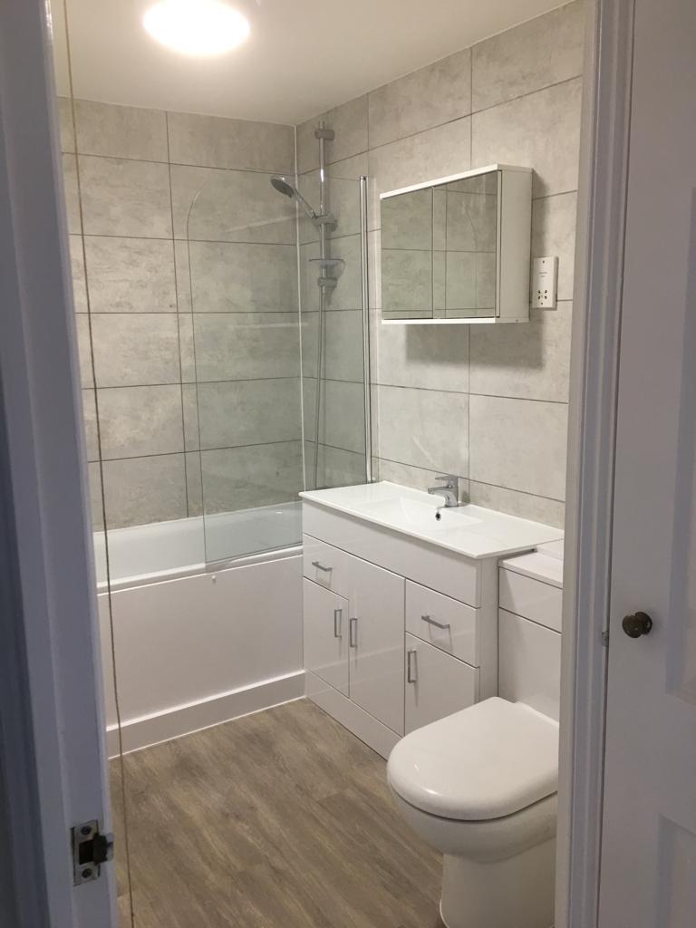 2 bed apartment to rent in Wheat Sheaf Close, London 6