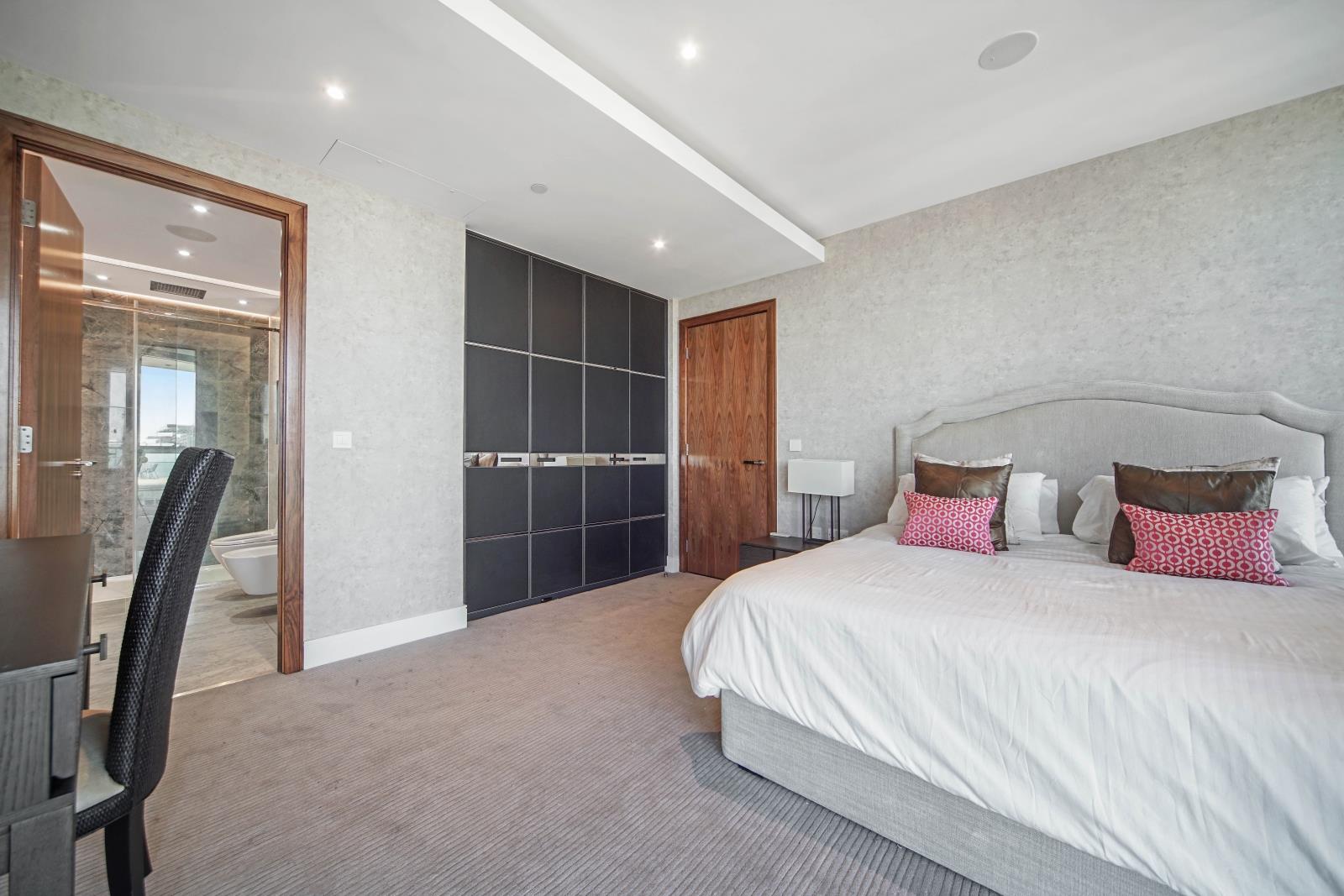 3 bed apartment for sale in Juniper Drive, London  - Property Image 7