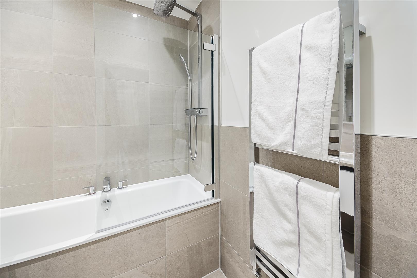 2 bed apartment to rent in Palace Wharf Apartments, London  - Property Image 9