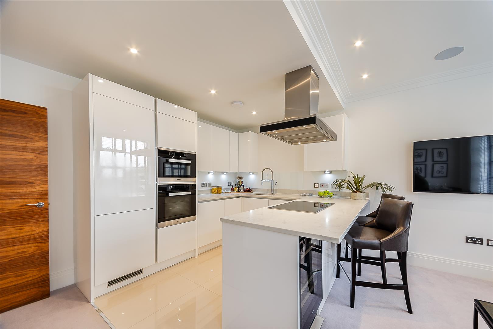 2 bed apartment to rent in Palace Wharf Apartments, London  - Property Image 11