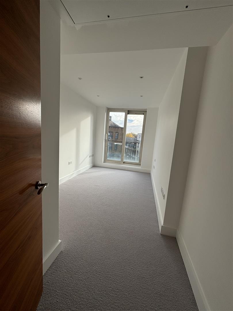 3 bed apartment to rent in Praed Street, London  - Property Image 1