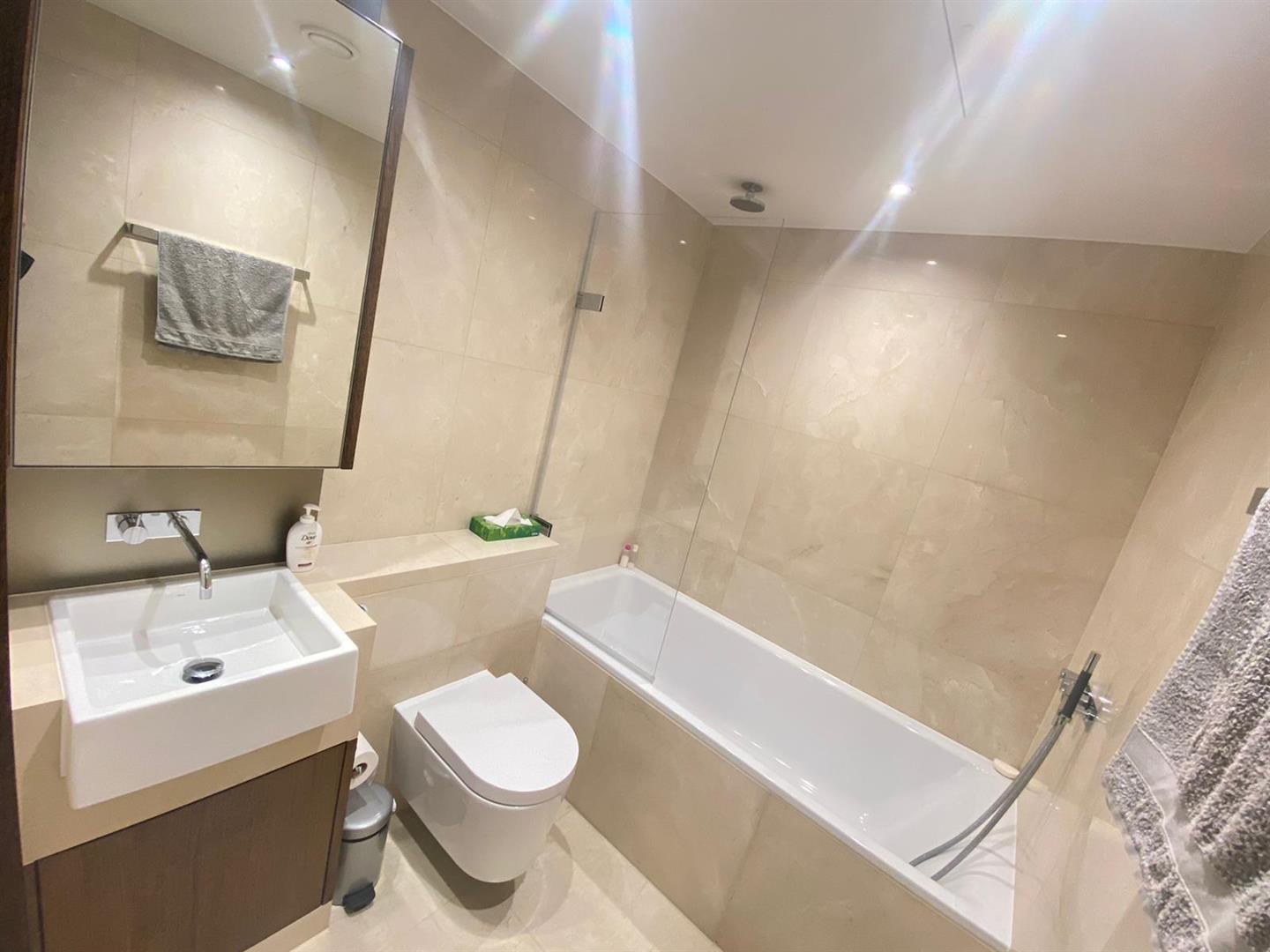 3 bed apartment for sale  - Property Image 14