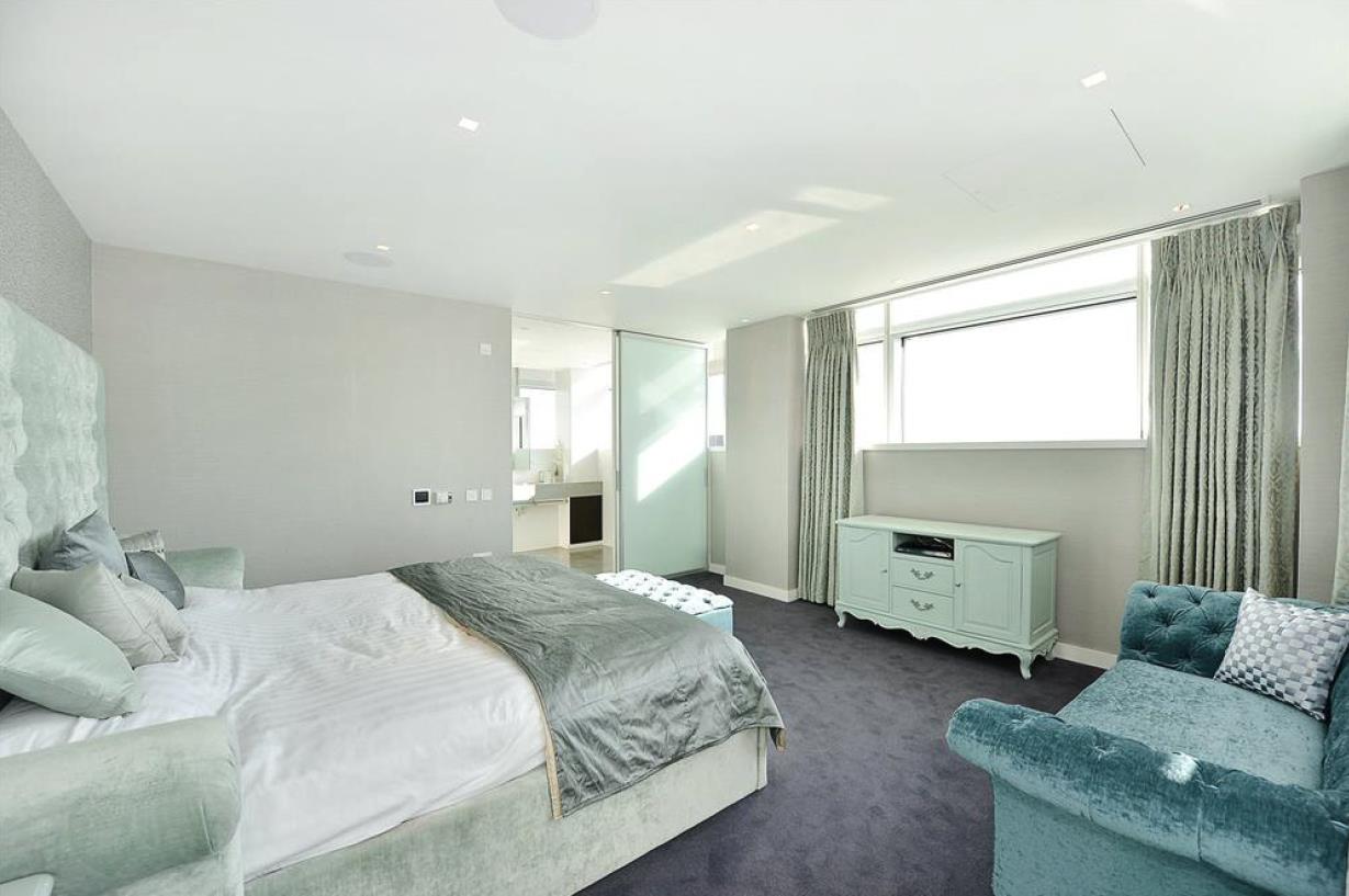 4 bed apartment for sale in 1 Pan Peninsula Square  - Property Image 7