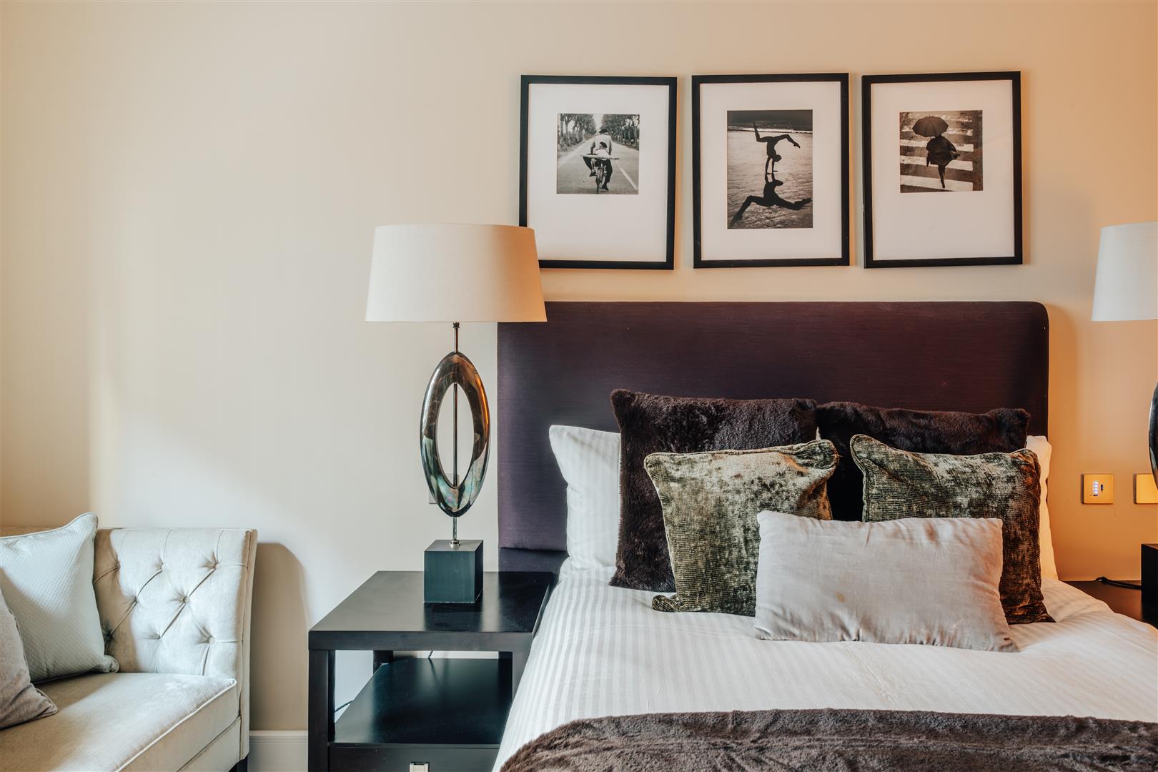 3 bed apartment to rent in Lancelot Place, Knightsbridge 50