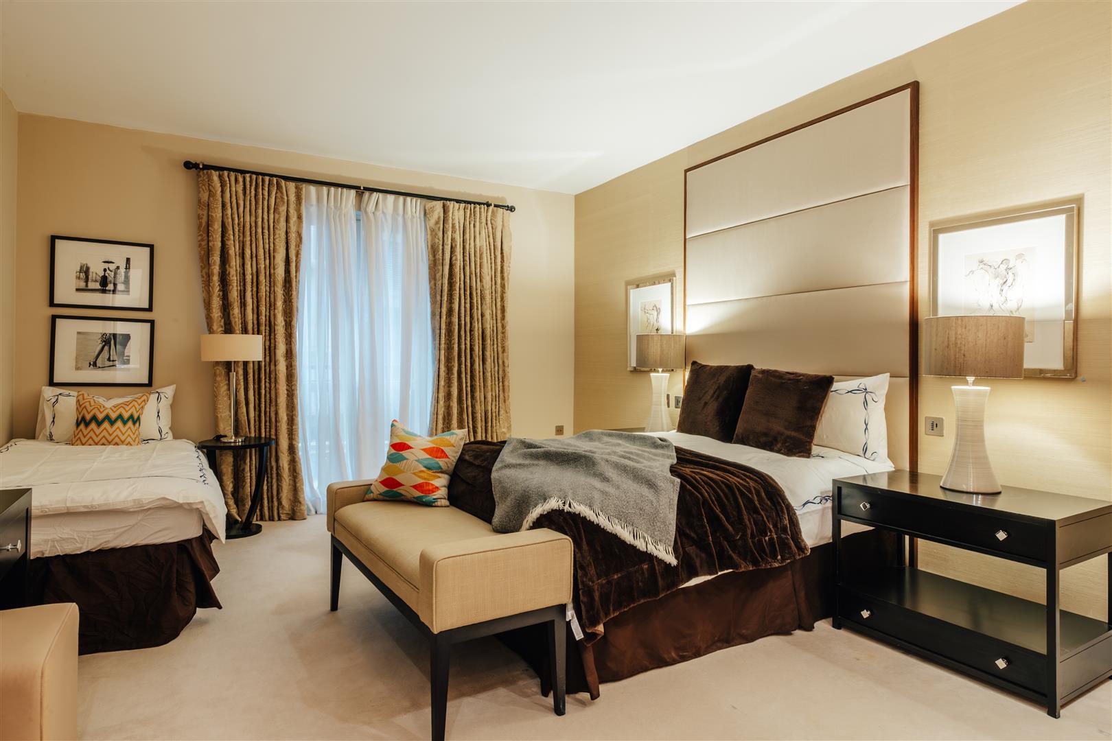 3 bed apartment to rent in Lancelot Place, Knightsbridge  - Property Image 41