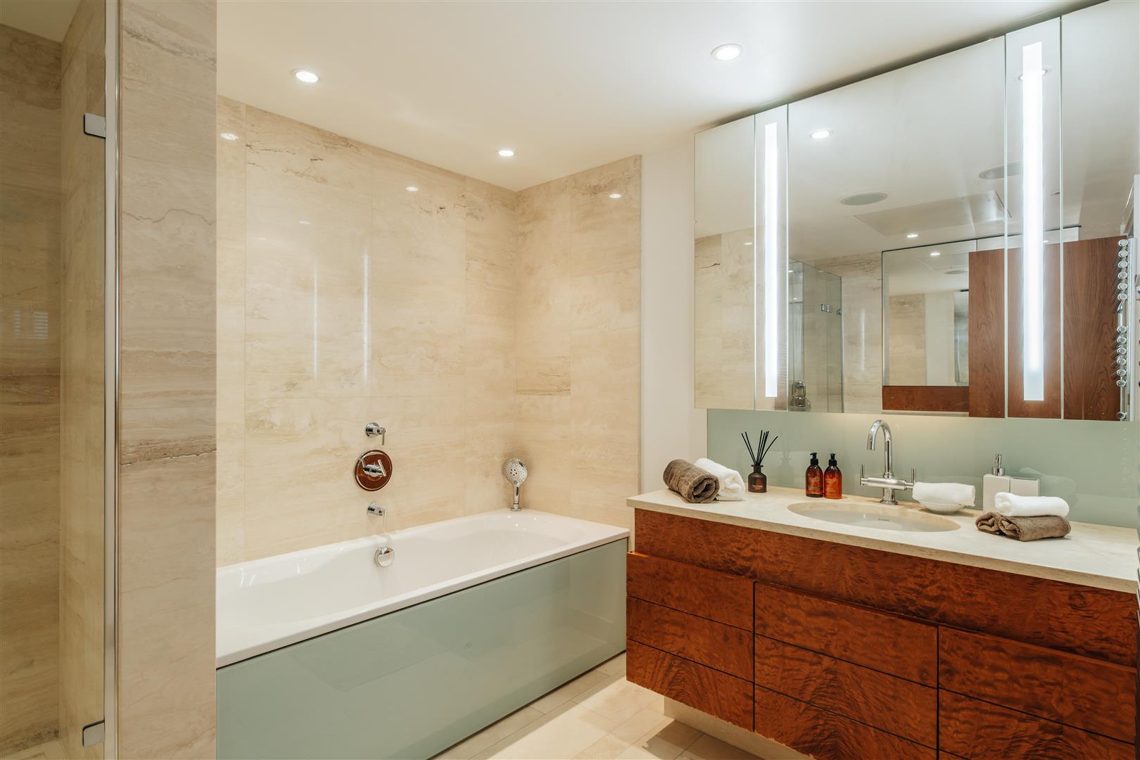 3 bed apartment to rent in Lancelot Place, Knightsbridge  - Property Image 24