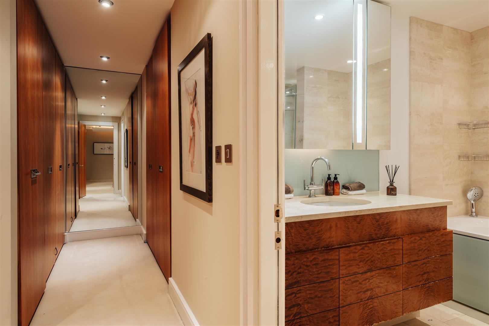 3 bed apartment to rent in Lancelot Place, Knightsbridge 38