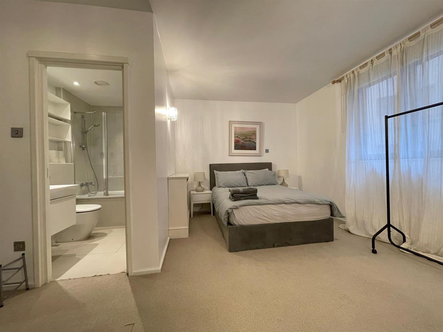 2 bed apartment to rent in Point West, 116 Cromwell Road  - Property Image 6