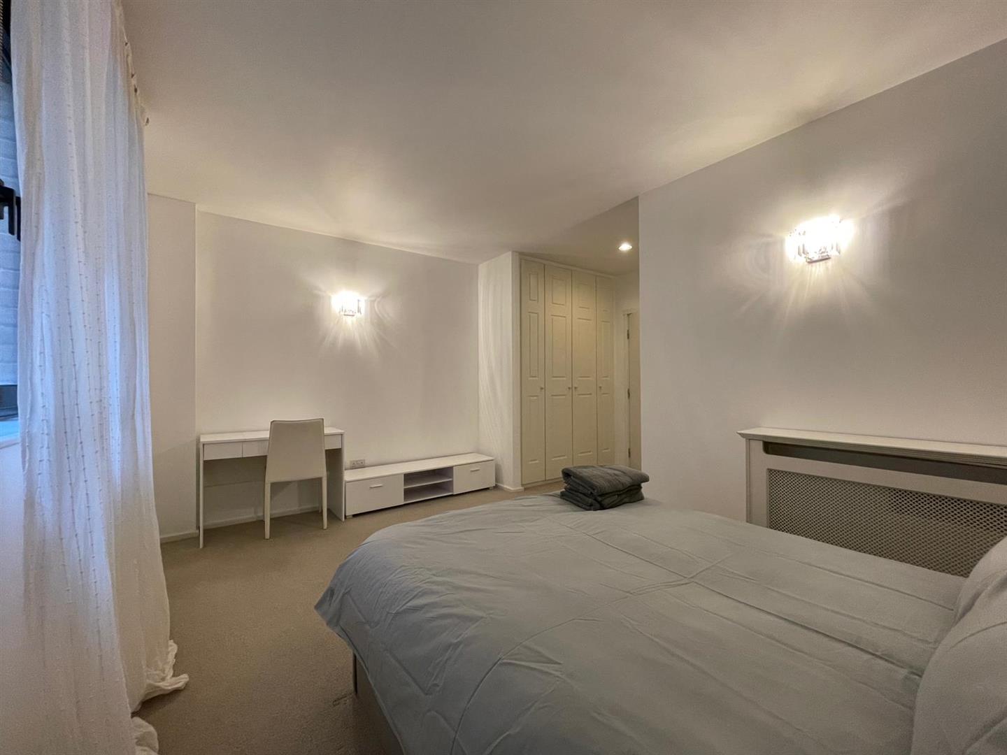 2 bed apartment to rent in Point West, 116 Cromwell Road  - Property Image 7